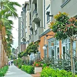 Playa Del Oro Apartments